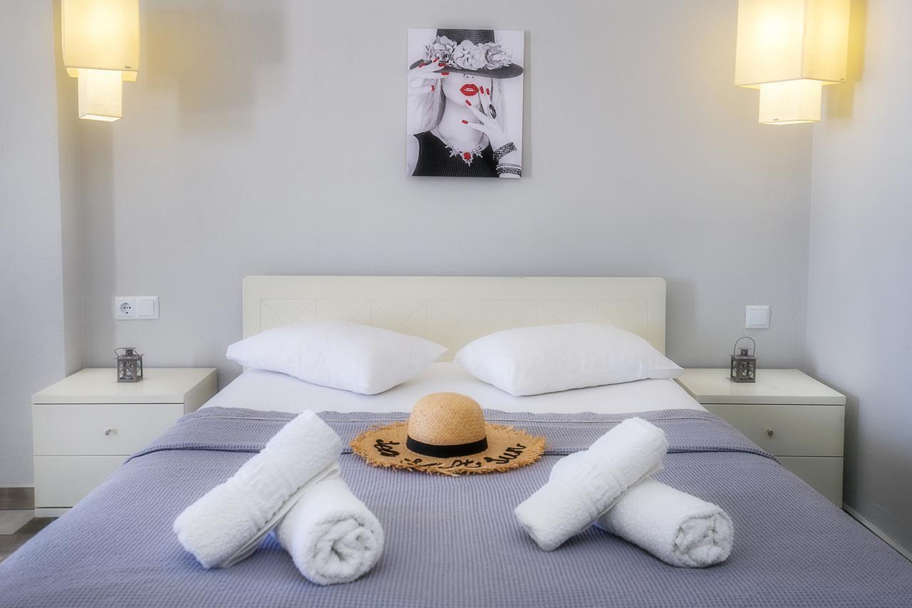 Thea Athos Apartment Лименария Екстериор снимка